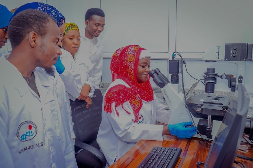 Picture of lab student conducting research